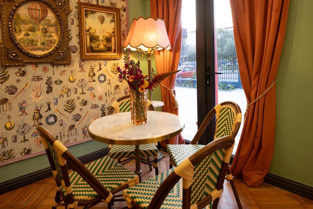 Casa Cecilia Santiago Hotel ภายนอก รูปภาพ